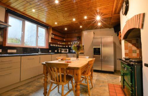 Cologin Farmhouse - Photo 8