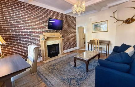 Cozy Condo In The Governor's Mansion Pets Okay - Foto 1