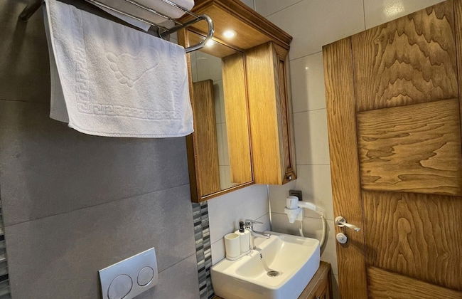 Veziroglu Apart - Photo 62