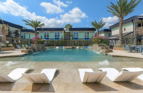 KINGbed resort style pool gym nearTheHeights - Foto 19