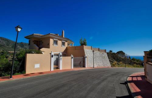 Luxurius Villa with private pool - Foto 18