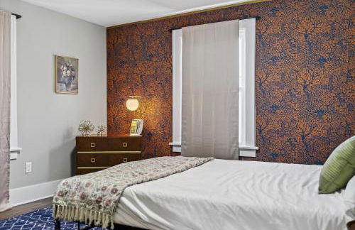 Cozy 4BD - Backyard Retreat - 3mins to Notre Dame - Foto 28