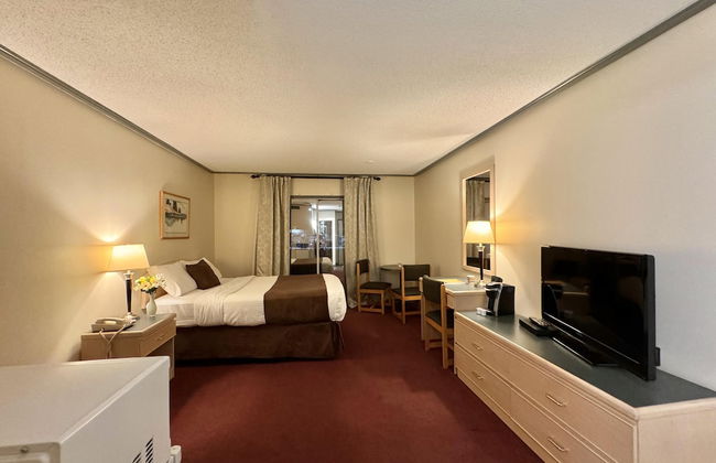 Divya Sutra Plaza and Conference Centre, Vernon, BC - Foto 13