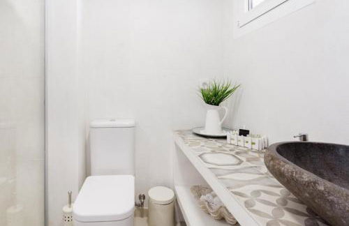 Seashell an Elegant Seafront Villa - Foto 35