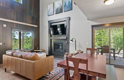 High Mountain Rustic Cabin Hot Tub Game Loft - Foto 31