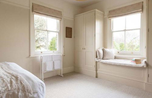 House & Annexe Sleeps 18 Heated Pool - Photo 27