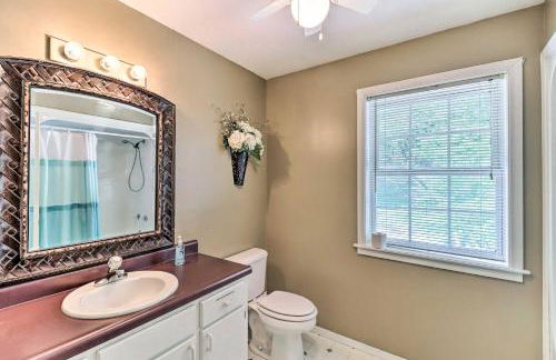 Spacious White Rivers Jewel Fishing Haven! - Foto 15