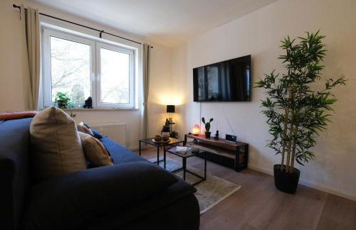 Cozy Jungle Magdeburg - Modernes Apartment mit eigenem Parkplatz - Foto 10