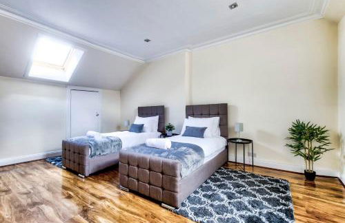 Stunning 5 bedroom apt, close to city centre, SEC, Hydro and motorway - Foto 17