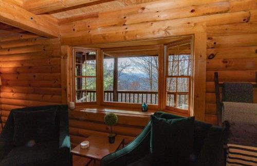 Treetops Cabin easy to Asheville with fast wifi and great view - Foto 3