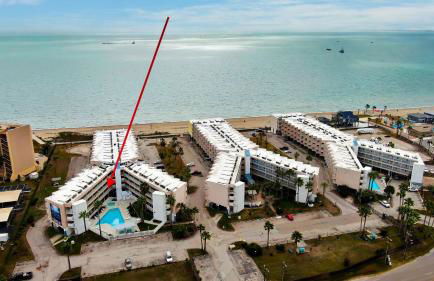 Private Balcony w/ Ocean View Pool & Hot Tub Access Ocean Echo by Avantstay - Foto 63