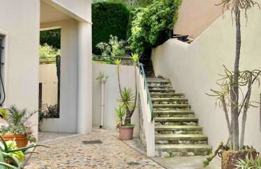 Nice Sea View 2 bedroom apartment - Photo 19