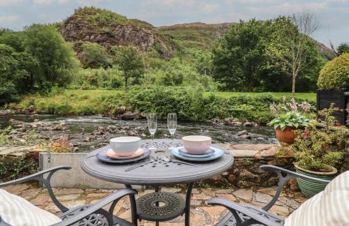 Riverside Cottage - Photo 25