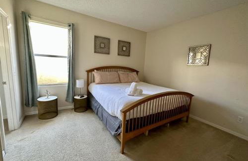 258 Sunset · Sunset Themed Retreat - Sleeps 10 - Foto 12