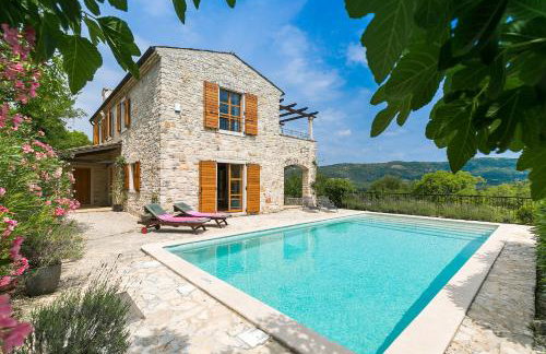 Beautiful villa in outstanding location, 10X5m pool, Wifi, stunning views - Foto 6