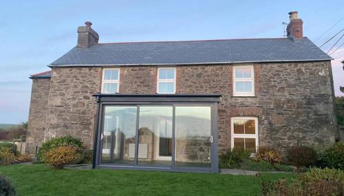 Beautiful family home, sea views, large garden - Foto 2