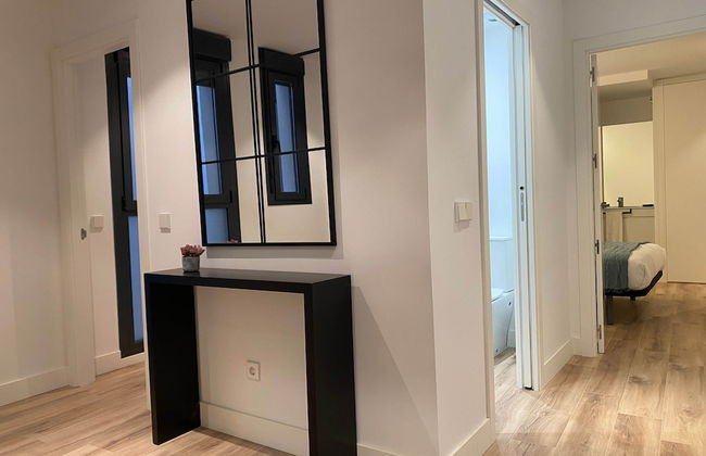 w Majestic 2BR at Palacio Real - Photo 15