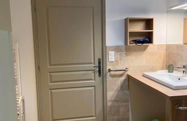 LA CHARMILLE Jolie maison de campagne 15 personnes piscine calme - Foto 20