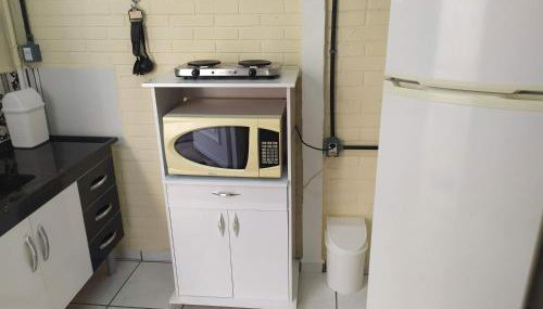 Pousada-Flat-Kitnet Mobiliada c Sala e 40m2 de conforto - Foto 5