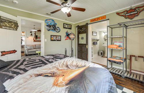 Retro Retreat in Llano with Screened Porch! - Photo 15
