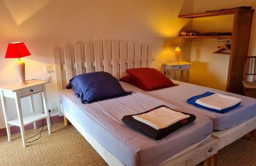 Charmant gîte rénové avec jardin, proche du Val de Loire et du Sancerrois, idéal pour familles - FR-1-590-33 - Photo 18