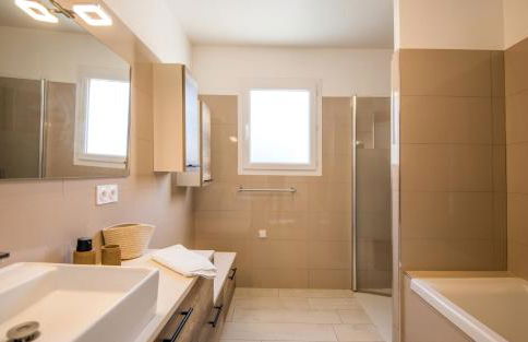 l'écrin du clocher maison piscine jardin wifi - Photo 27