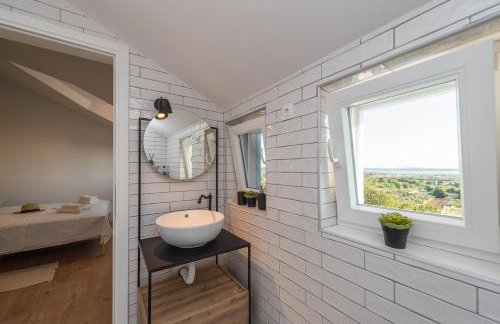 Stone Villa Cara d Oro - Heated Infinity Pool & Views - Photo 44