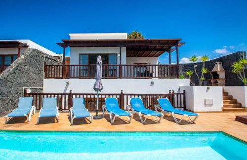 CASA LAURA VISTA LOBOS - spacious Villa with heatable pool and sea views - Photo 12