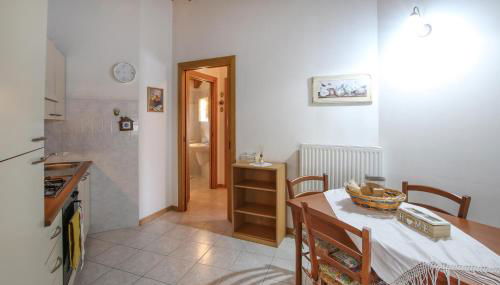 Gorgeous Apartment In Loc Priola Di Sutrio - Foto 3