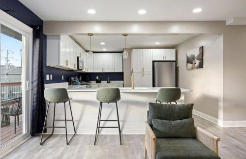 Chic Boho Retreat Near Downtown - Photo 1