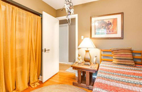 Cozy Hideaway with Grill, 17 Mi to Asheville - Foto 22