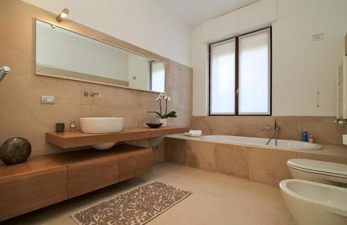 [Milan-Como Lake-Rho Fiera] Luxury Design Villa - Foto 24