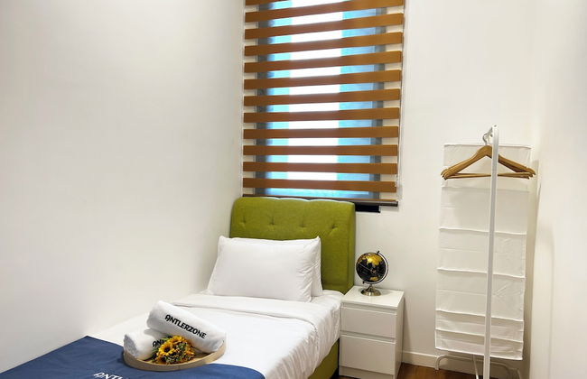 Paradigm Residence By Antlerzone - Photo 30