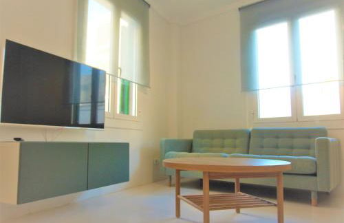 ALOHALACANT II Piso en la Playa y en el Ayuntamiento - Photo 1