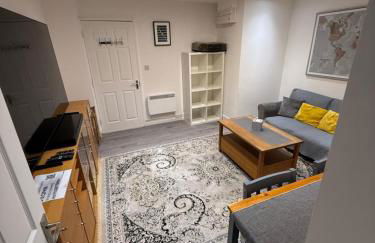 Ground Floor Apartment with Private Garden - Near Victoria Park - Foto 28