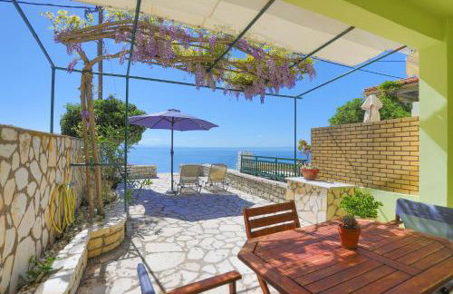 Kaminaki Beachfront Apartments - Foto 13