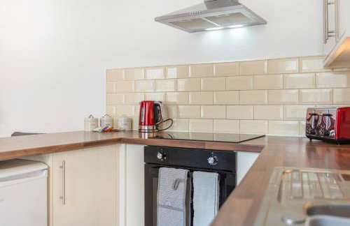 NEW! Stylish 5-Bed Apartment in Stockton-on-tees by Stay With Us, Perfect for Contractors & Large Groups, FREE Parking! - Foto 29
