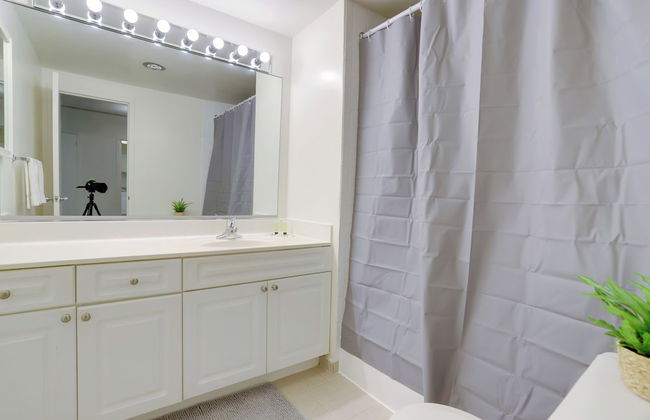 Apartment in the Heart of Crystal City - Photo 29