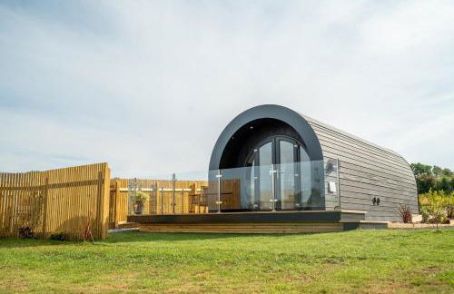 Luxury Glamping Tali Pod Escape with Private HotTub - Foto 19