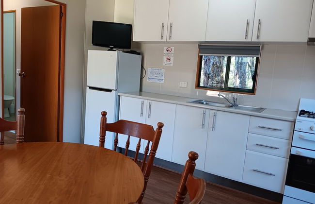 Mallacoota's Shady Gully Caravan Park - Photo 19