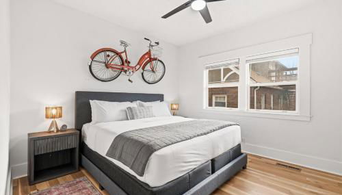 Mathews House with 4 King Beds Near CSU and Old Town - Foto 3