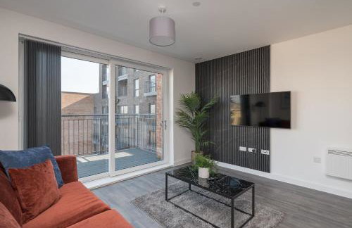 Lovely Home Near Canal, Park, & Central MK - Foto 13