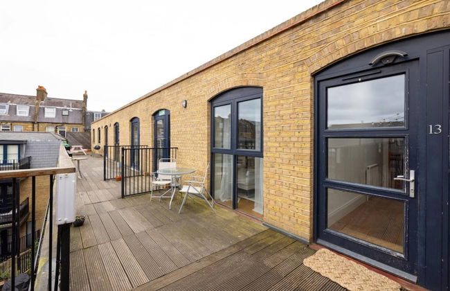 The Tooting Hideout - Dazzling 3bdr Flat With Balcony - Foto 8