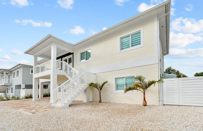 Paradise Point Pool Dock Lounges BBQ - Foto 29