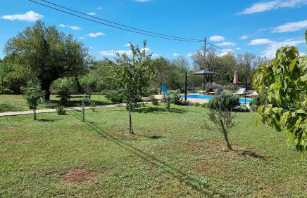 Villa Stone Medal - Photo 15