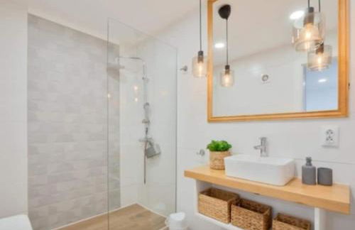 Apartamento Antonio with sea view,Torrevieja,50 m from Playa Acequion plus swimming pool - Foto 15