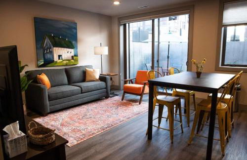 Modern State Unit 1 - Foto 1