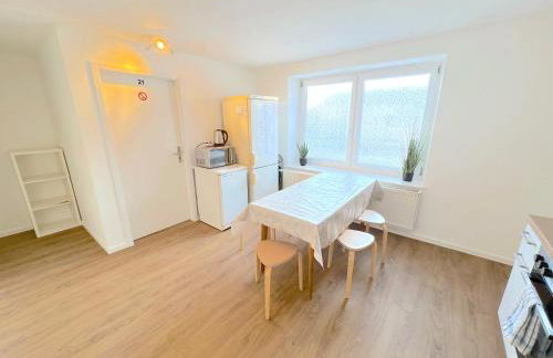II Apartment 6 Personen - Monteurzimmer - Ferienwohnung - Großköllnbach - Foto 10