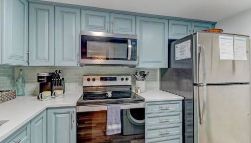 Amelia Surf and Racquet Club Condo - Oceanfront - Pools - Tennis Courts - Sleeps 4 - Foto 3