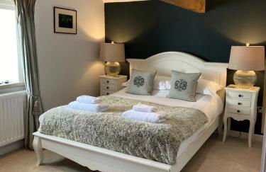 The Brosterfield Suite - Brosterfield Farm - Photo 1